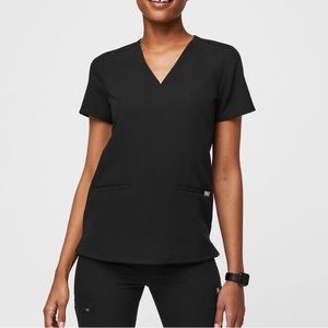 Women’s figs scrub top